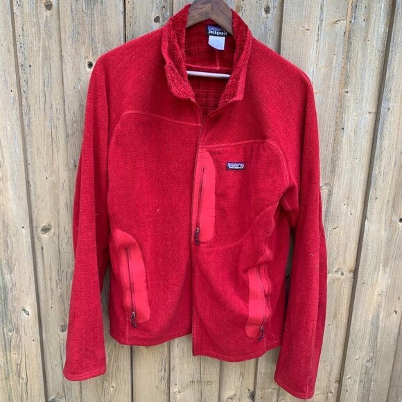 Patagonia Full Zip R2 Fleece Jacket Large Red BROKEN ZIPPER - Picture 1 of 9